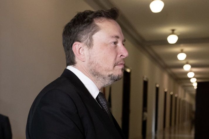 Elon Musk segir að fólk eigi að geta treyst því að Tesla bregðist rétt við í málum sem þessum.