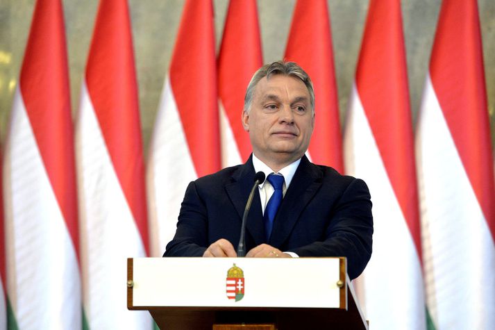 Viktor Orban hélt blaðamannafund í gær þar sem hann kynnti fyrirhugaða þjóðaratkvæðagreiðslu.