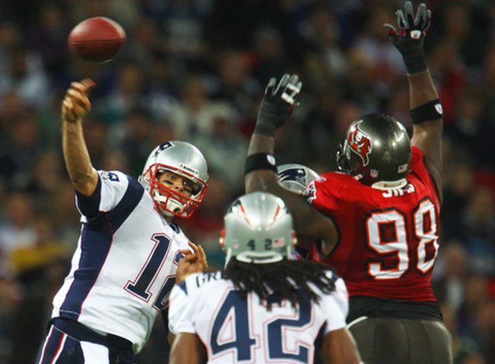 Tom Brady í leiknum í kvöld.