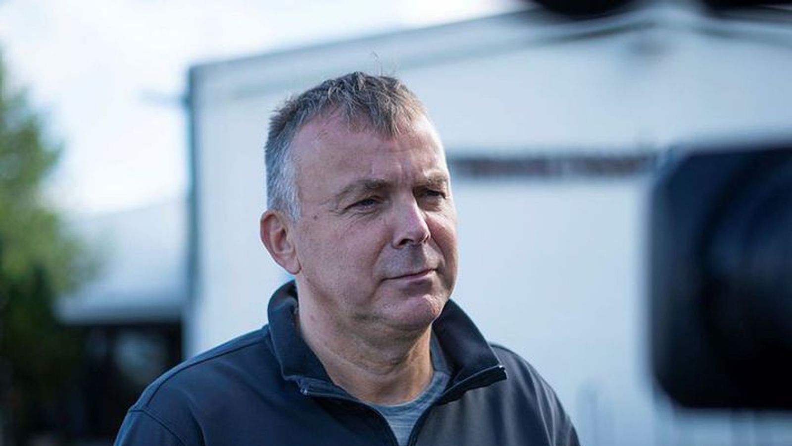 Gulur, rauður, blár og B+ - Vísir