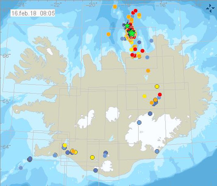 Fjölmargir skjálftar riðu yfir í nótt og flestir þeirra norðaustan við eyjuna.