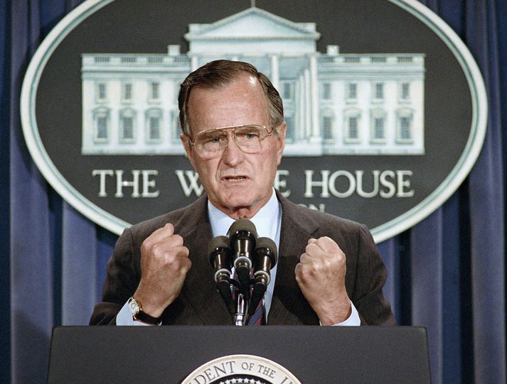 George Bush eldri í Hvíta húsinu 5. júní 1989.