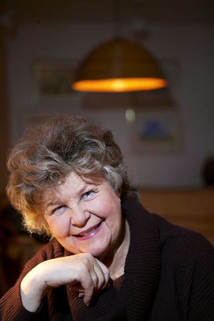Guðrún Ásmundsdóttir.