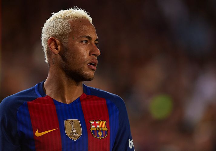 Neymar í leik með Barcelona.