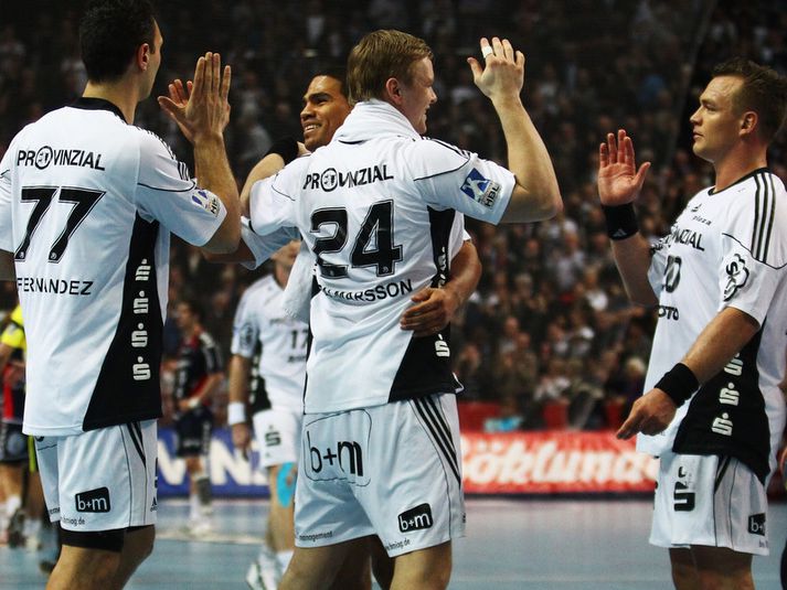 Aron Pálmarsson fagnar hér með félögum sínum í Kiel.