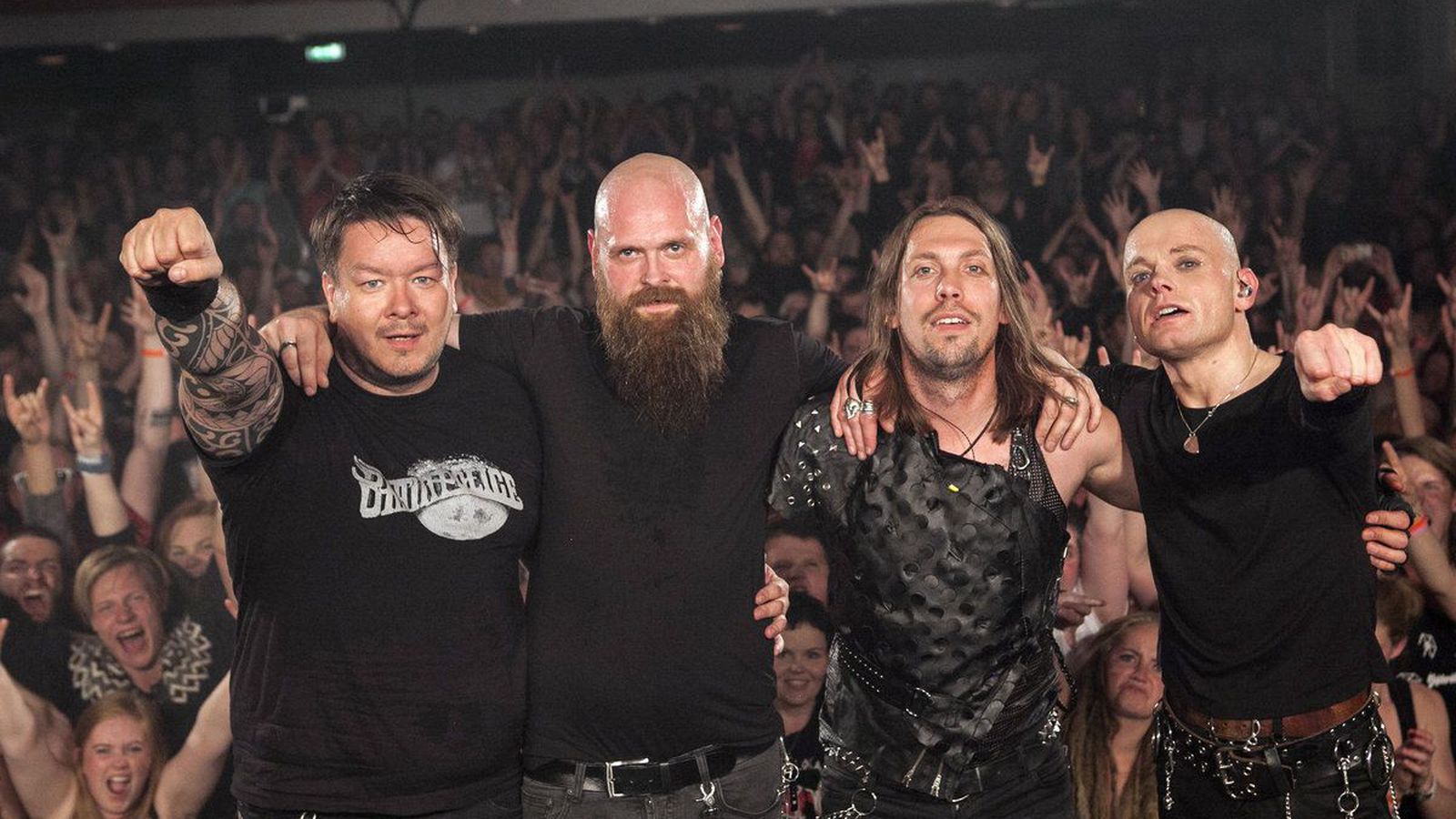 Stebbi Jak hættur í Dimmu: „Fólk sem ég taldi vera vini mína hefur brugðist á öllum stigum málsins“