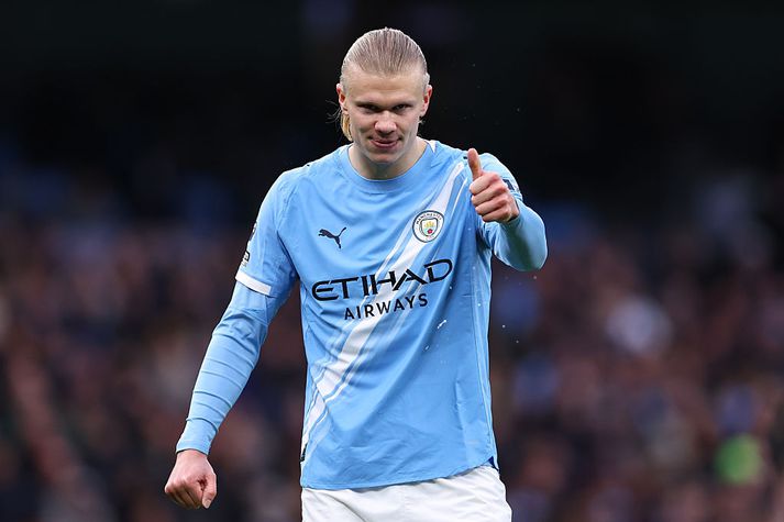 Erling Haaland er sá fljótasti í sögunni til að ná 100 mörkum í ensku úrvalsdeildinni.