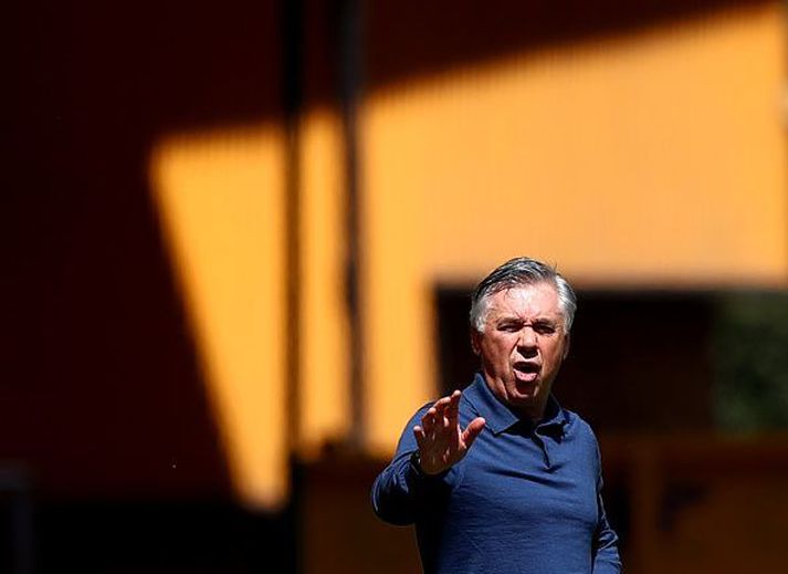 Carlo Ancelotti í leiknum gegn Wolves um helgina.