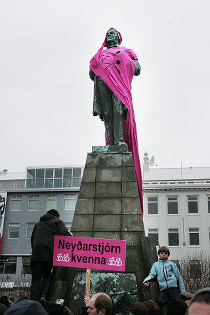 Mótmæli á Austurvelli