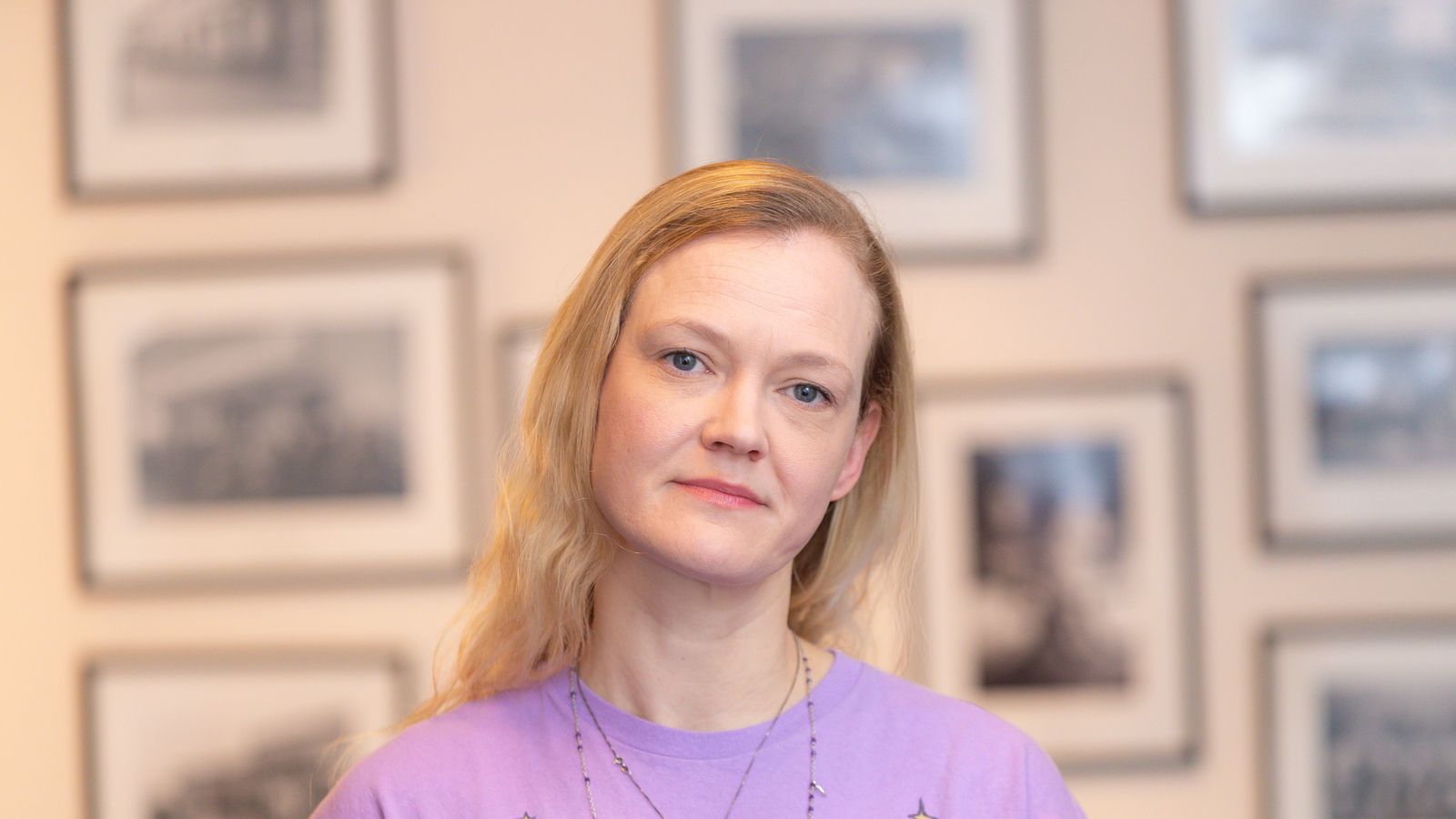 „Ára­tuga aftur­för“ og frost í greininni