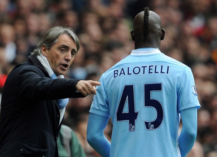 Sagan endalausa um framtíð Mario Balotelli hjá Manchester City heldur áfram.