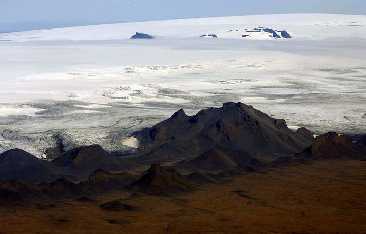 NASA mælir hreyfingu Langjökuls. Myndin er frá Jarlhettum.
