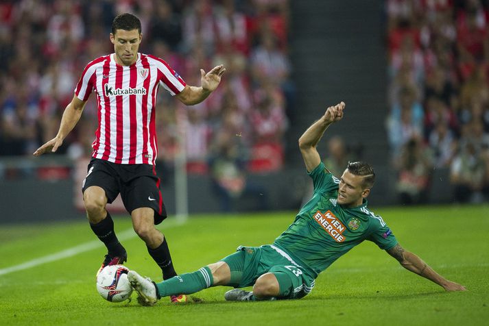 Arnór Ingvi Traustason í leik gegn Athletic Bilbao í Evrópudeildinni.