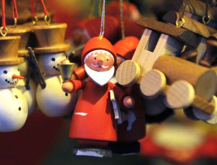 Trent var í jólastuði. Lögreglan í Ohio telur að hann hafi verið undir áhrifum eiturlyfja.