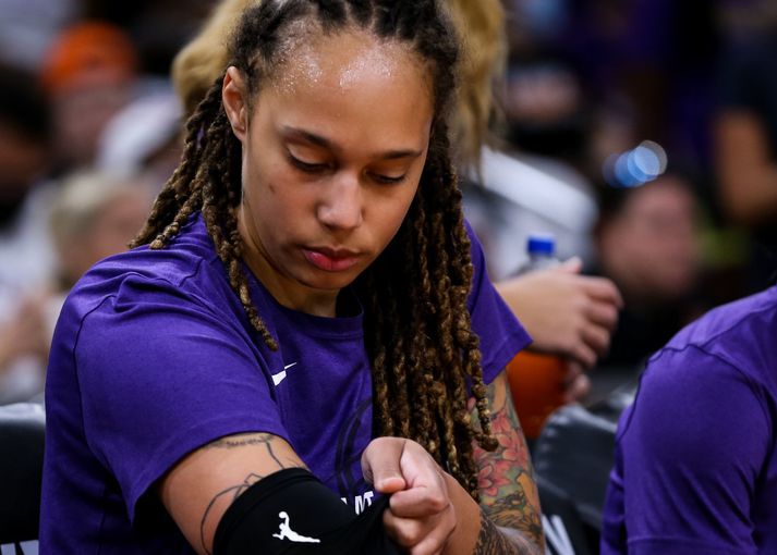 Brittney Griner hefur setið í fangelsi í Rússlandi síðan í febrúar.