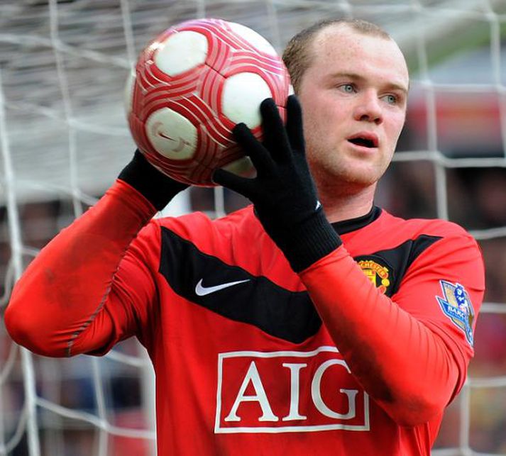 Rooney finnst gott að spila með vettlinga og er það farið að snúast upp í hjátrú.