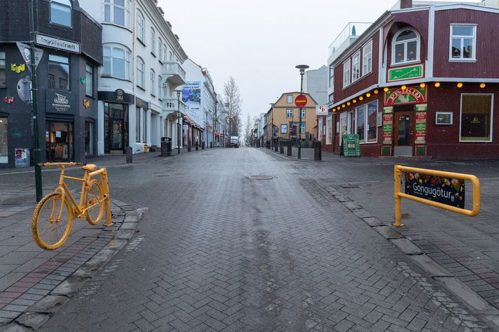 Covid-19 og samkomubann hefur sett strik í reikninginn hjá mörgum rekstraraðilum. Eigandi Hríms Hönnunarhúss sér ekki fram á að staðan skáni næsta árið og því hefur verið ákveðið að loka versluninni við Laugaveg.