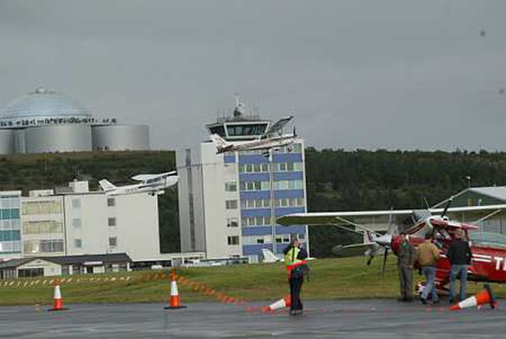 Frá Reykjavíkurflugvelli.