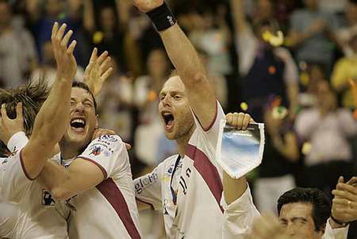 Ólafur Stefánsson og félagar í Ciudad höfðu ærna ástæðu til að fagna í kvöld.