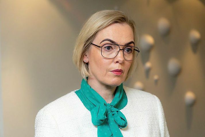 Guðrún Hafsteinsdóttir er dómsmálaráðherra.