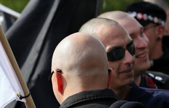 Nýnanistar í Þýskalandi. Krafa er uppi um að NPD flokkurinn verði bannaður.