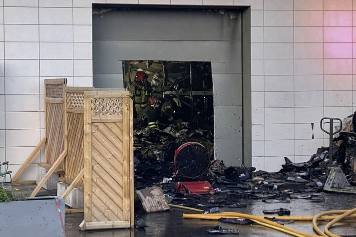 Zo-On varð fyrir miklu tjóni í brunanum. 