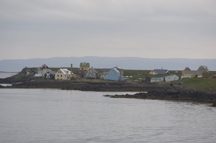 Starfsmenn Sýslumannsins á Vestfjörðum hafa þrisvar sinnum sett upp kjördeild í Flatey á Breiðafirði fyrir kosningar.