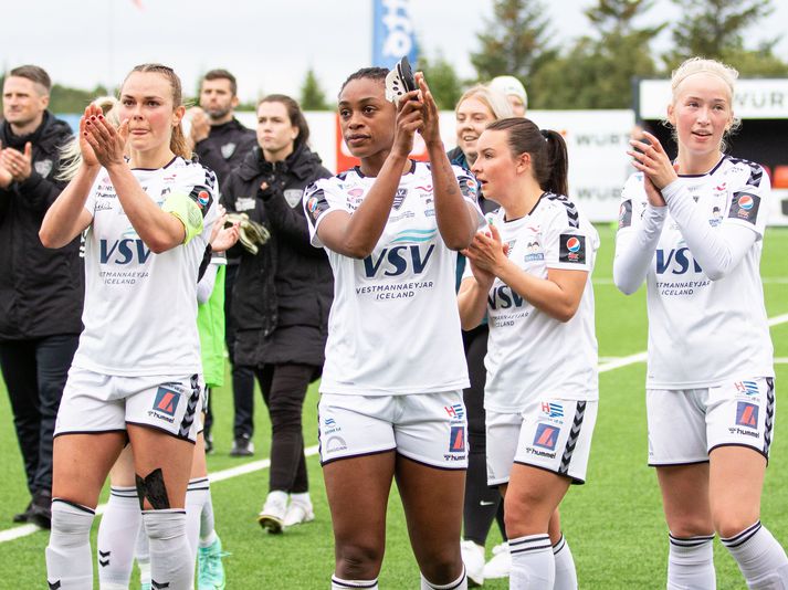 ÍBV vann góðan 2-1 sigur í Árbænum.