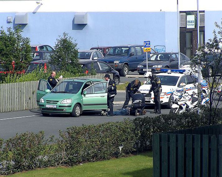 Maðurinn ætlaði að lúskra á sambýlismanni fyrrverandi eiginkonu sinnar.