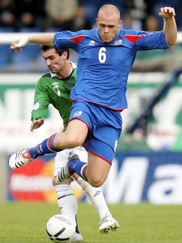 Hannes Þ. Sigurðsson í leik með landsliðinu.