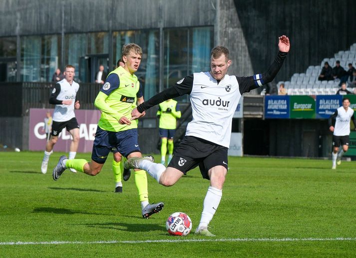 Björn Daníel Sverrisson og félagar í FH taka á móti Fram í Bestu deildinni í dag.