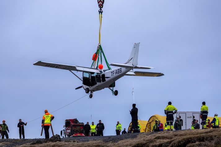 Flugvélin fórst í Þingvallavatni í febrúar árið 2022.