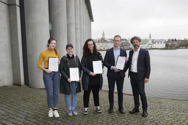 Gunnhildur Fríða Hallgrímsdóttir, FÍS, Elsa María Guðlaugs Fríðudóttir, LÍA, Elísabet Brynjarsdóttir, forseti Stúdentaráðs Íslands, Sigurður Loftur Thorlacius, UU, og Dagur B. Eggertsson borgarstjóri.