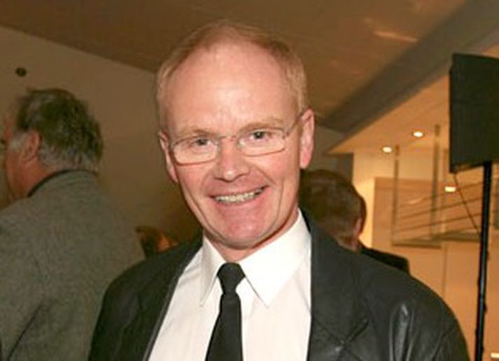 Sigmundur Eyþórsson, er í leyfi sem slökkviliðsstjóri á Suðurnesjum.