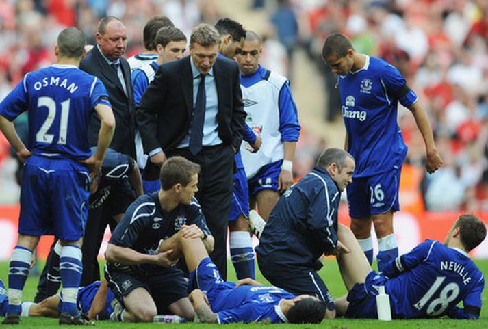 David Moyes, stjóri Everton, hvetur sína menn áfram fyrir framlenginguna um síðustu helgi.