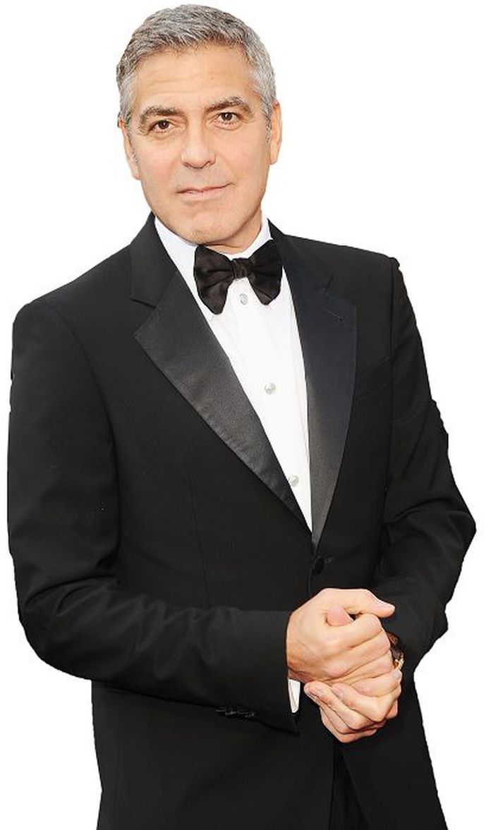 George Clooney vann sem bílstjóri Tony Bennett í þrjár vikur á sínum yngri árum.