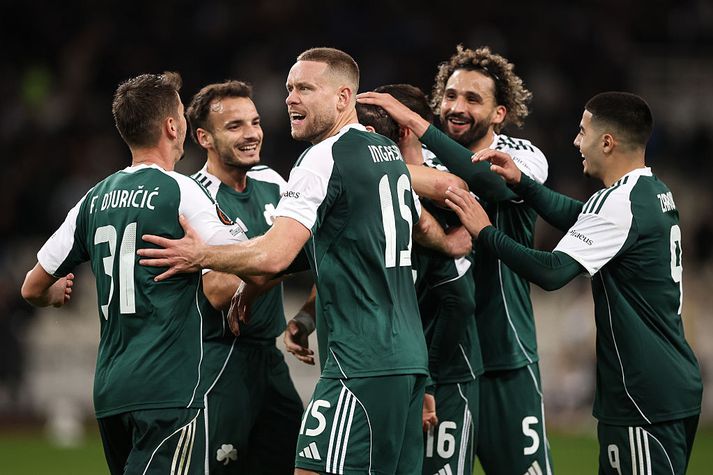 Sverrir Ingi fær að láta ljós sitt skína í Evrópudeildinni en ekki í grísku úrvalsdeildinni þessa dagana.