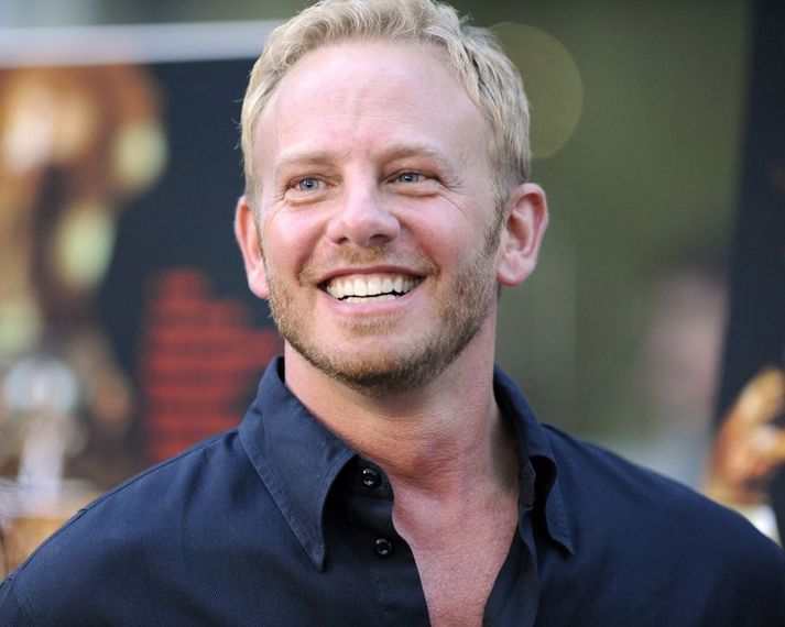 Ian Ziering lék Steve Sanders í Beverly Hills, 90210.