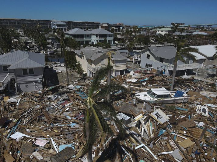 Skemmdirnar urðu sérstaklega miklar í Fort Myers í Flórida.