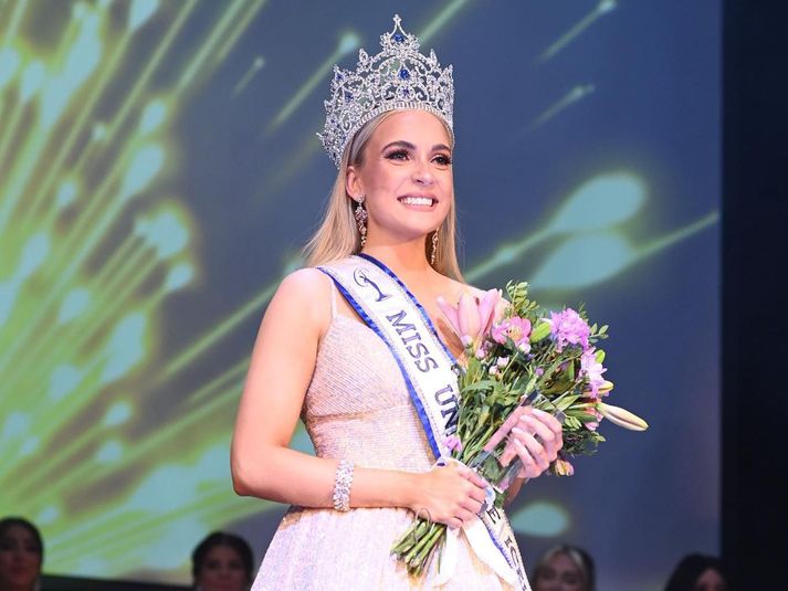 Hin 27 ára gamla Elísa Gróa Steinþórsdóttir er nýkrýnd Miss Universe Iceland.