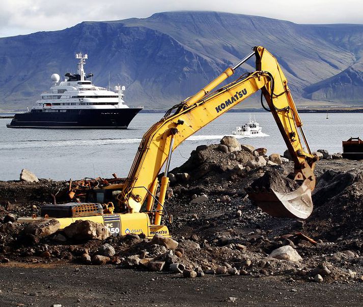 Fyllingin rifin Ásýnd Hörpu batnar að öllum líkindum þegar landfyllingin er farin, að minnsta kosti munu þeir sem sjá hana af sjó njóta góðs af. fréttablaðið/gva