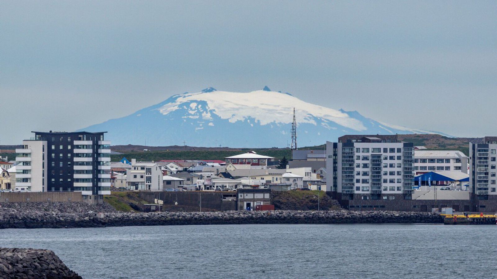 Meiri hveralykt af vatninu vegna við­halds og við­gerðar