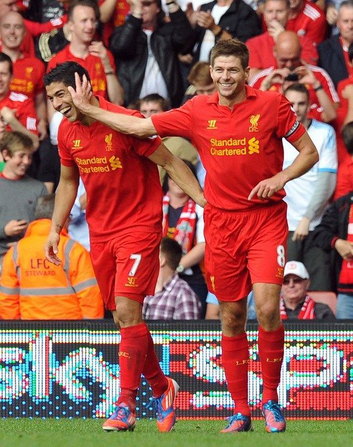 Gerrard og Suarez á góðri stundu.