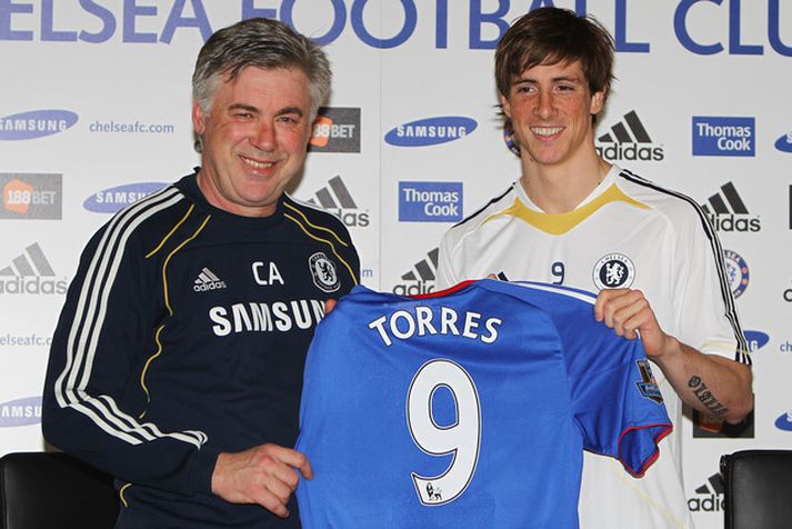 Carlo Ancelotti, stjóri Chelsea, og Fernando Torres.