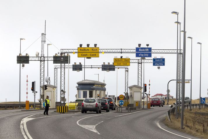 Þingmennirnir sem voru gestir á Sprengisandi í dag gagnrýna útfærslu ríkisstjórnarinnar á vegtollum.