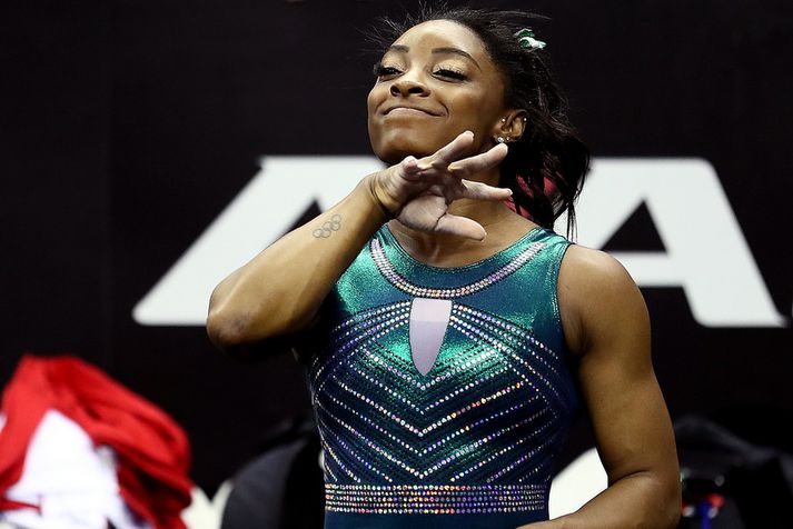 Simone Biles var ótrúleg um helgina.