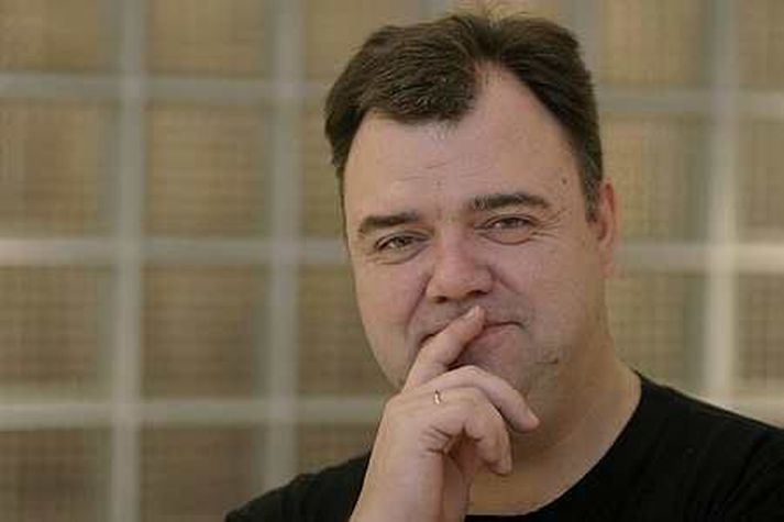 Örn Árnason leikari.