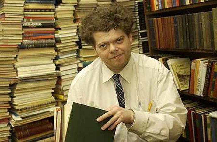 Ari Gísli Bragason fornbókasali hjá Bókinni er einn þeirra sem standa að uppboðinu.