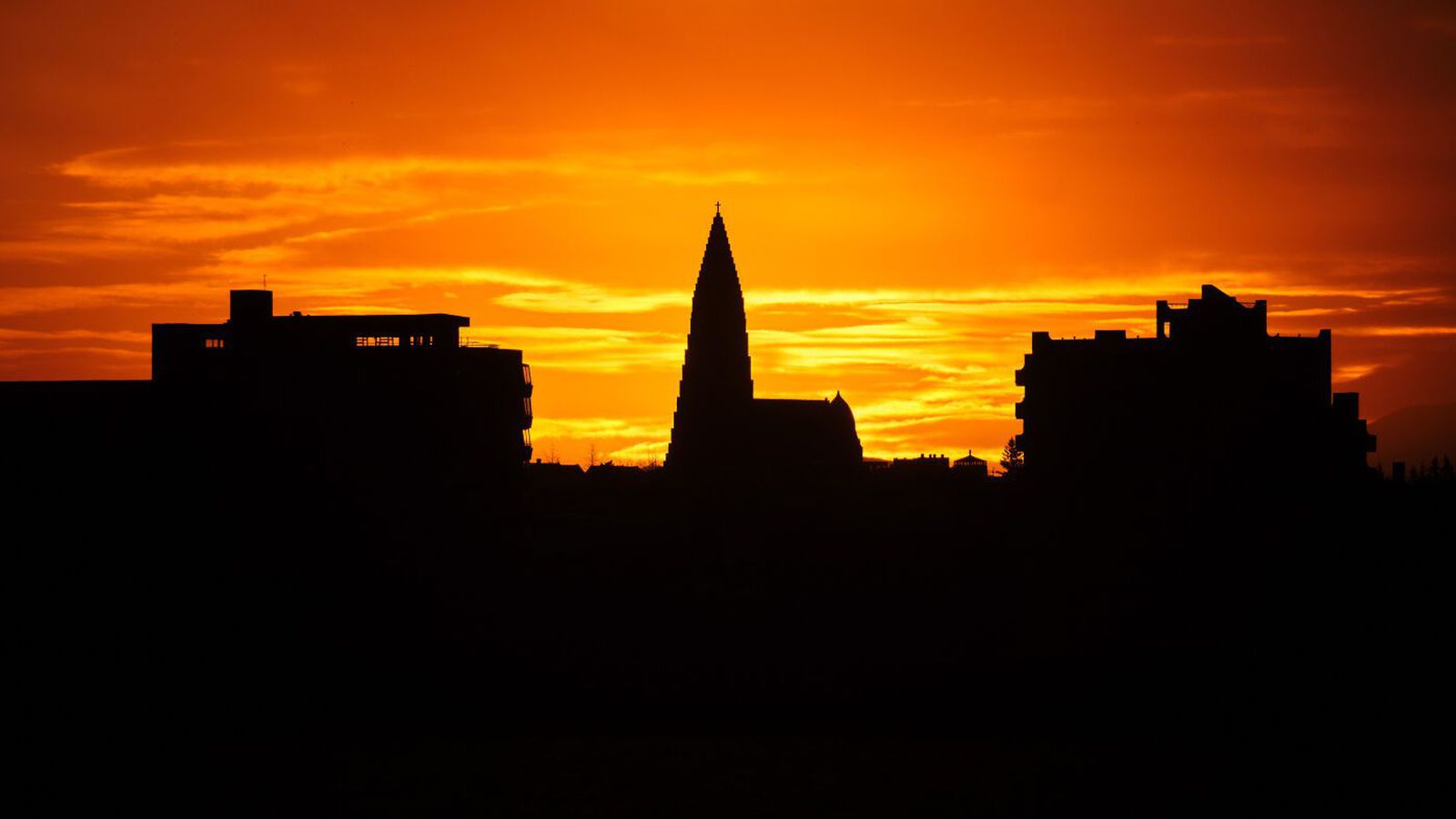 Tíu til­vik í fyrra þar sem látnir lágu ófundnir í viku eða lengur