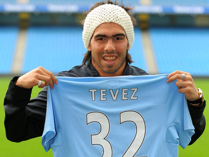 Carlos Tevez var í gær kynntur sem nýr leikmaður Manchester City.